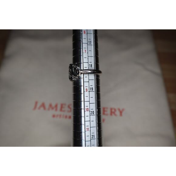 James Avery Spanish swirl ring size 6 in excellent condition Sterling silver - Picture 6 of 6